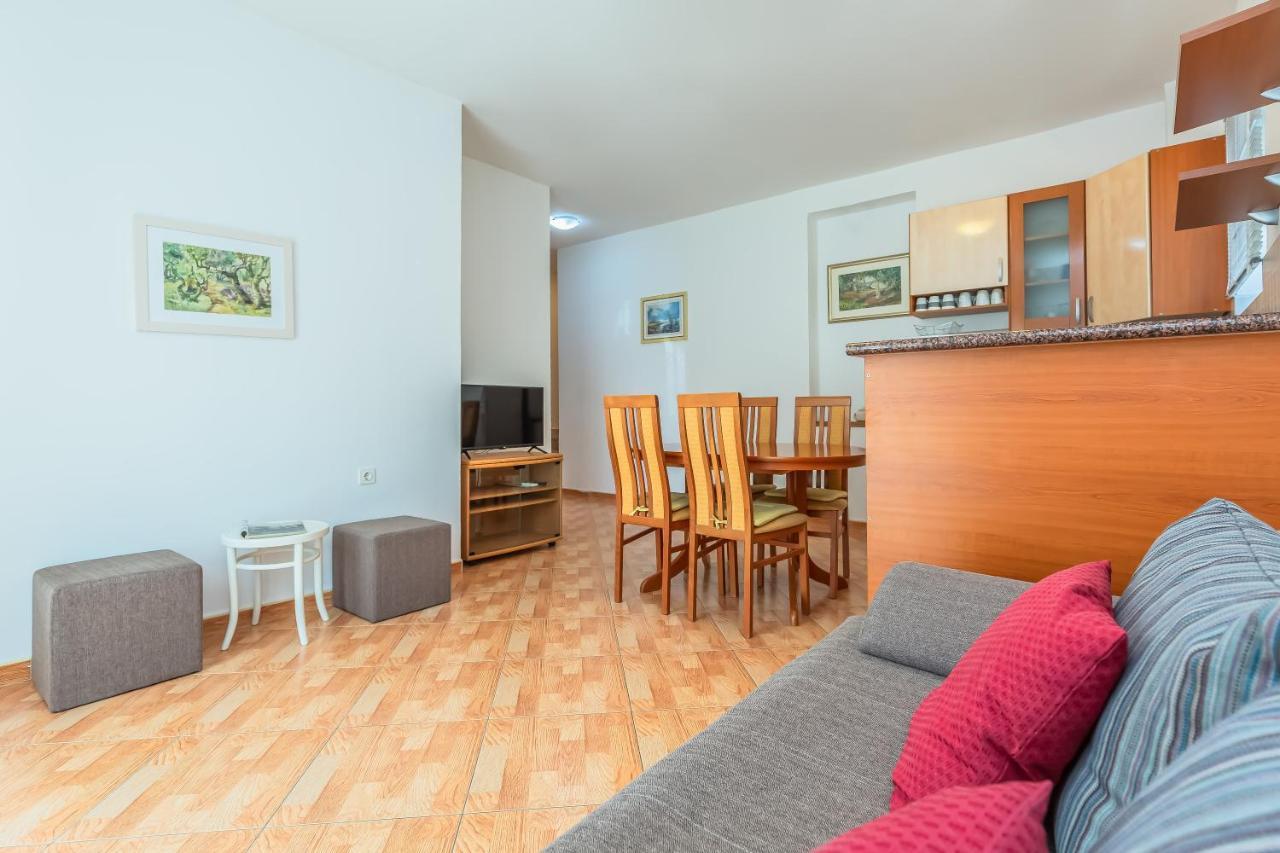 Apartment Daniela Makarska