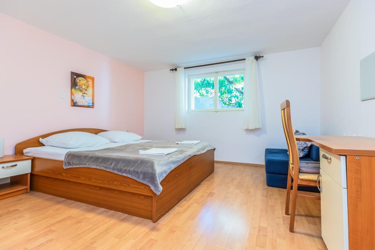 Daniela Apartment Makarska