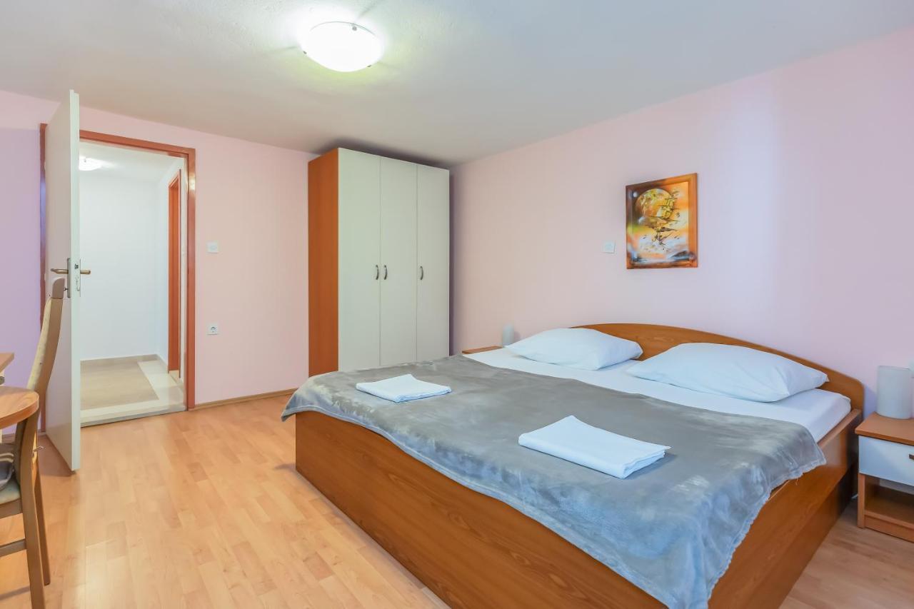 Daniela Apartment Makarska
